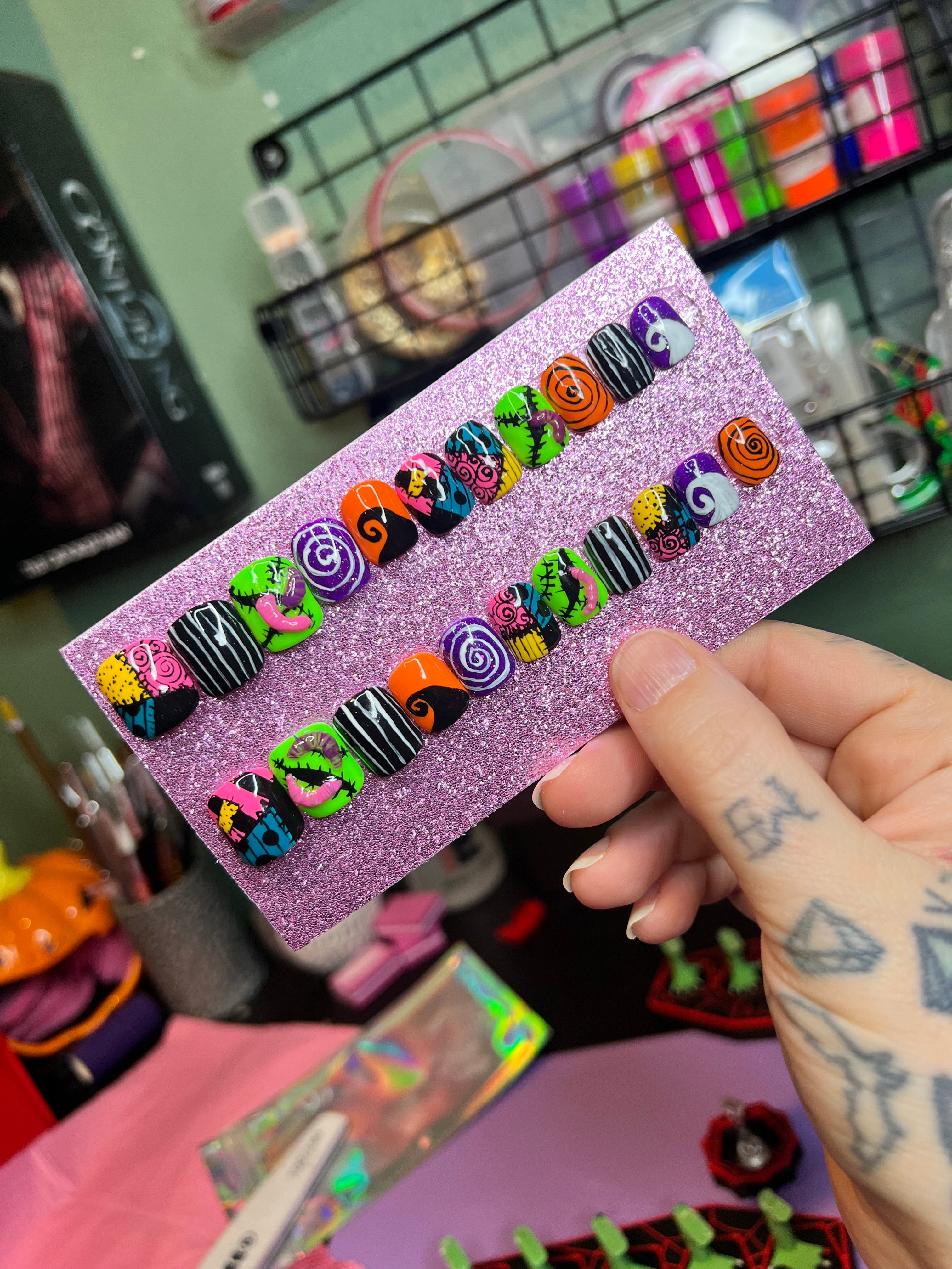 KIDS made to order press ons!