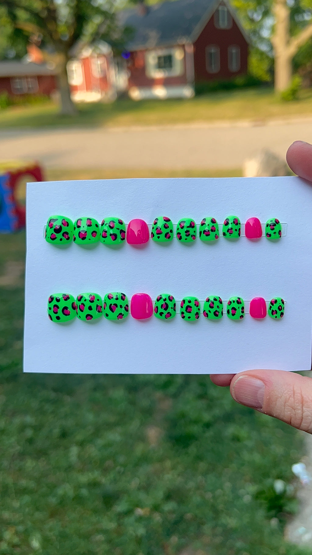 KIDS Toxic Cheetah made to order press ons