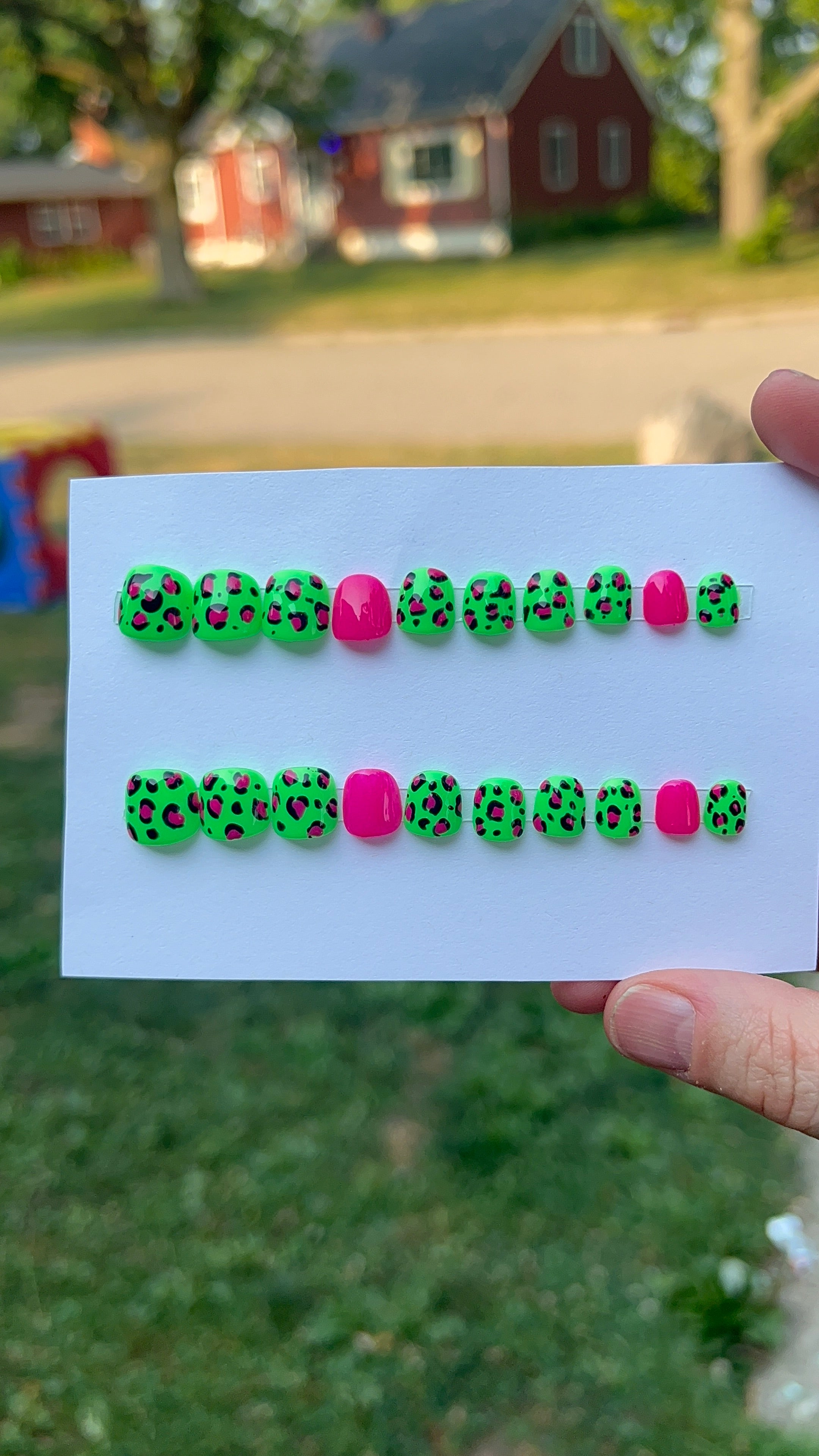 KIDS Toxic Cheetah made to order press ons