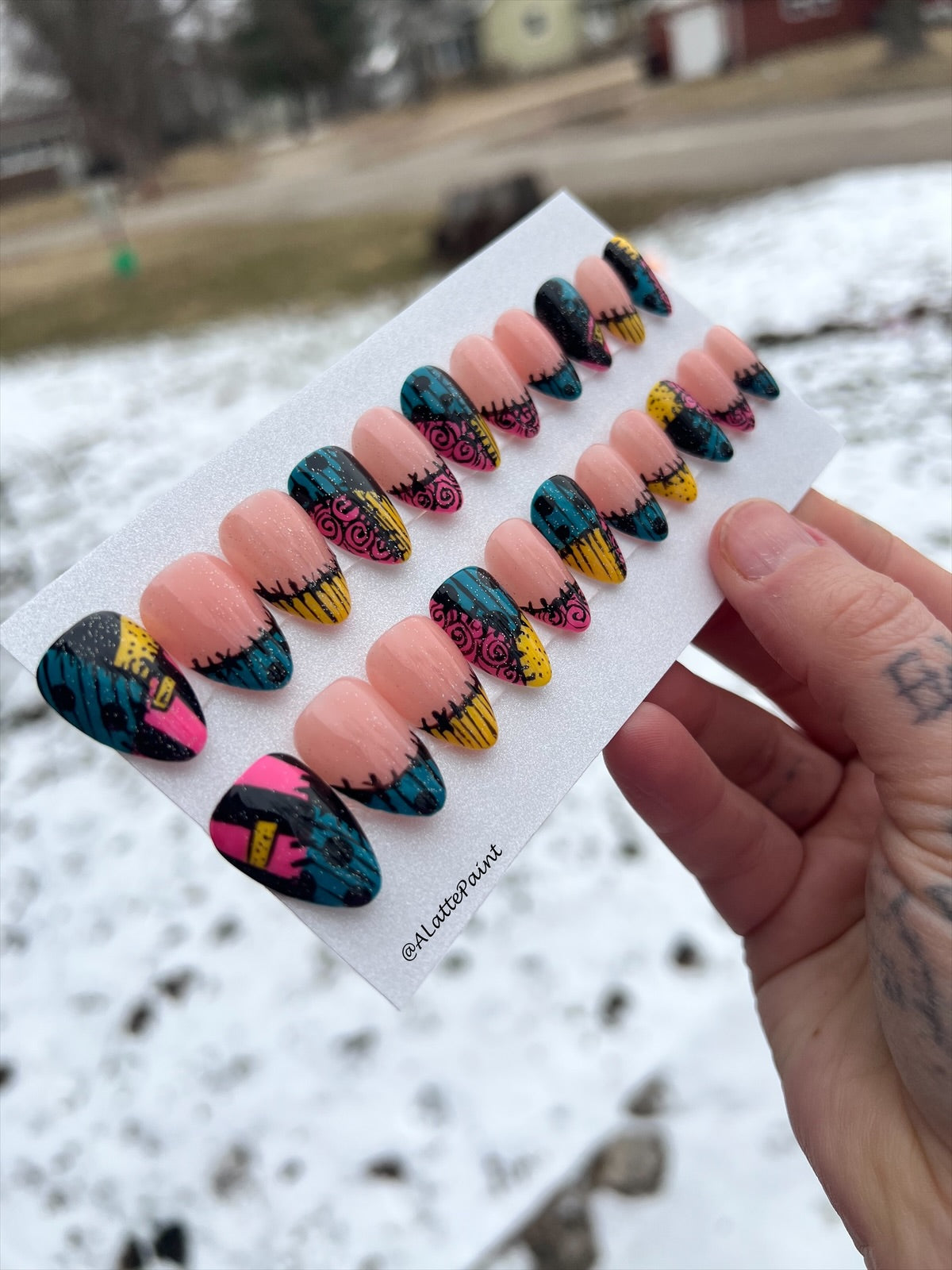 MADE TO ORDER Sallys Dress press ons