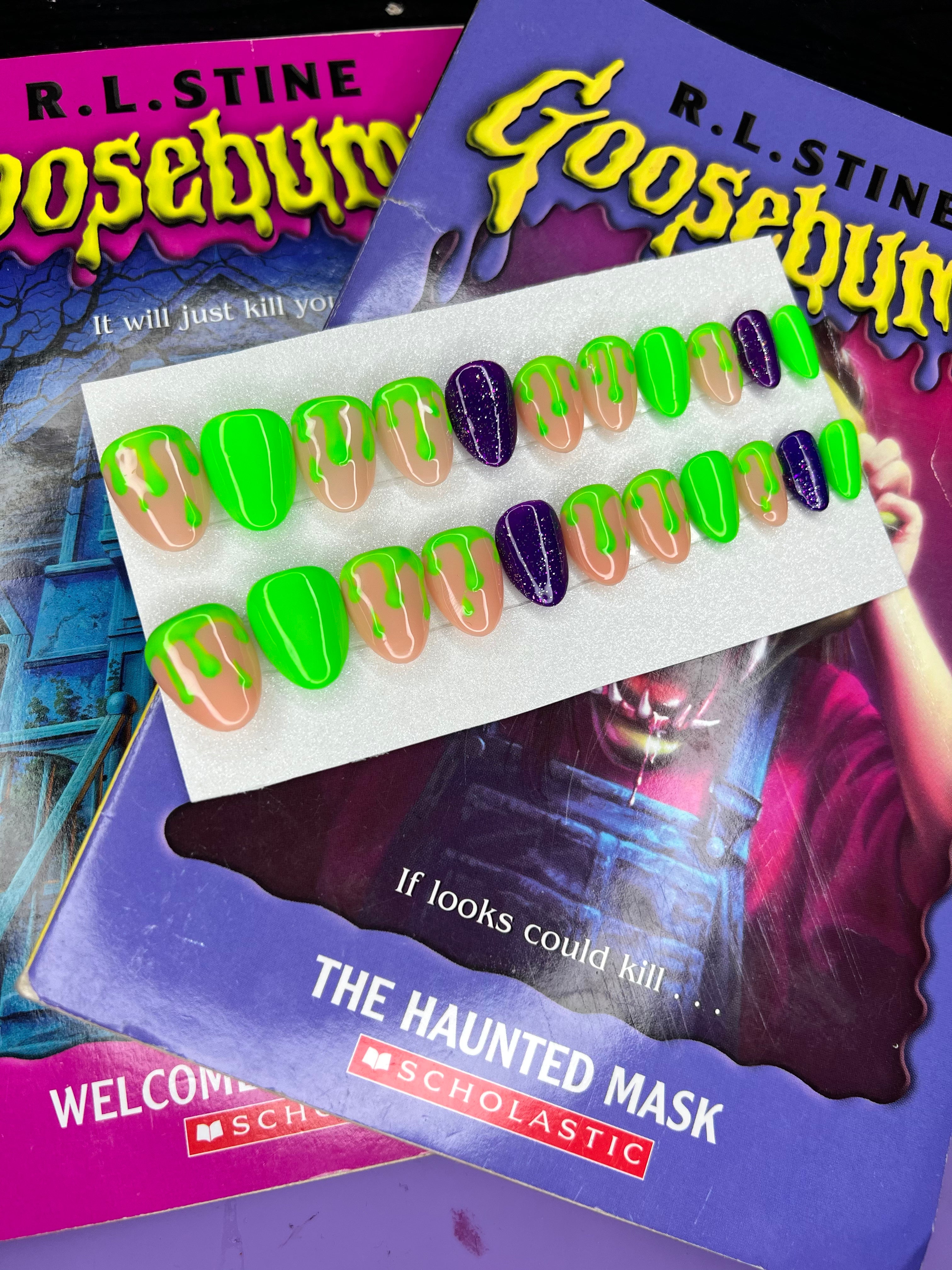 MADE TO ORDER The Haunted Nails Press Ons