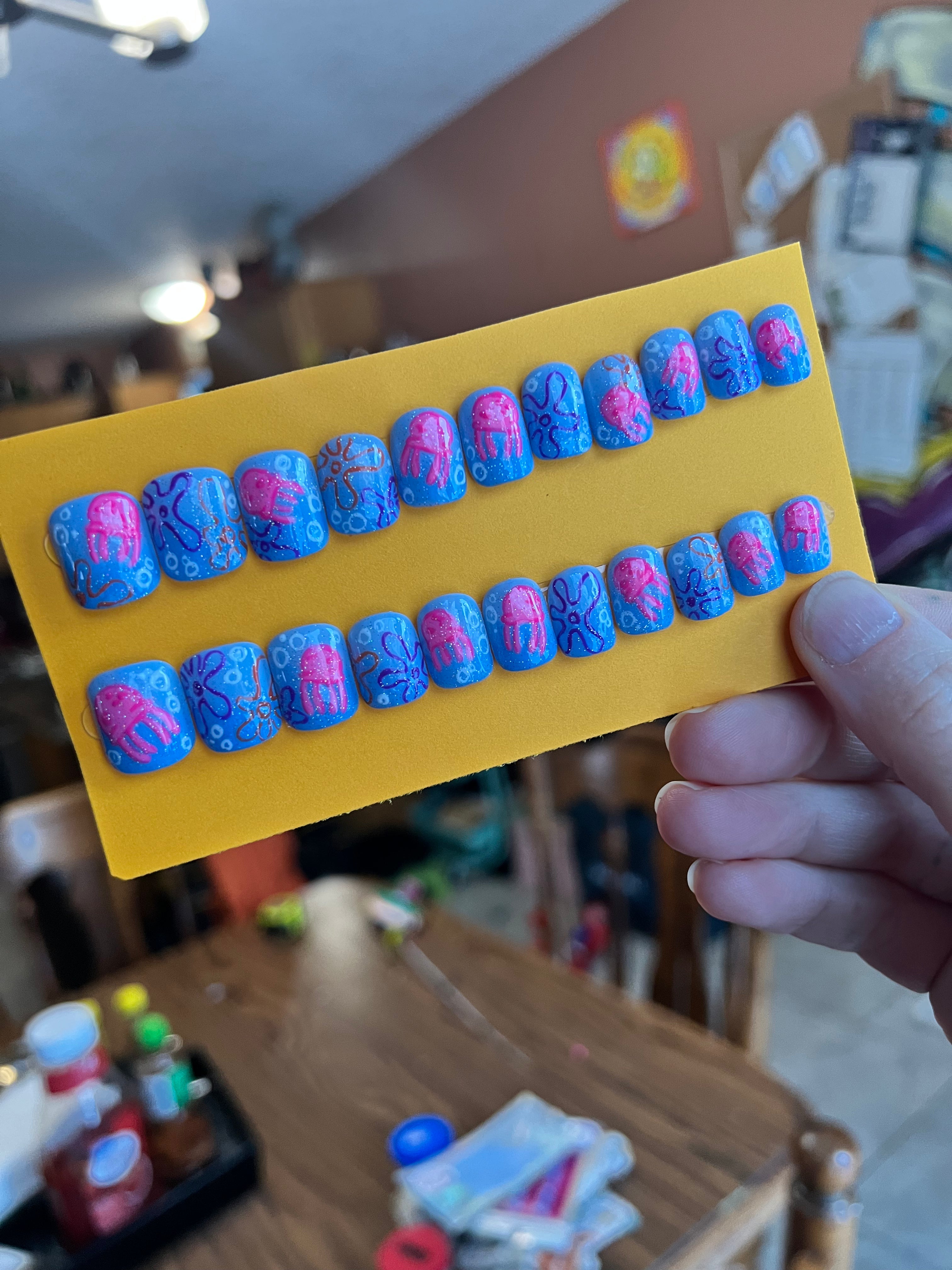 Jellyfish Fields Short Square Press Ons