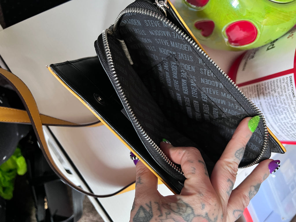 Button Box Steve Madden Bag